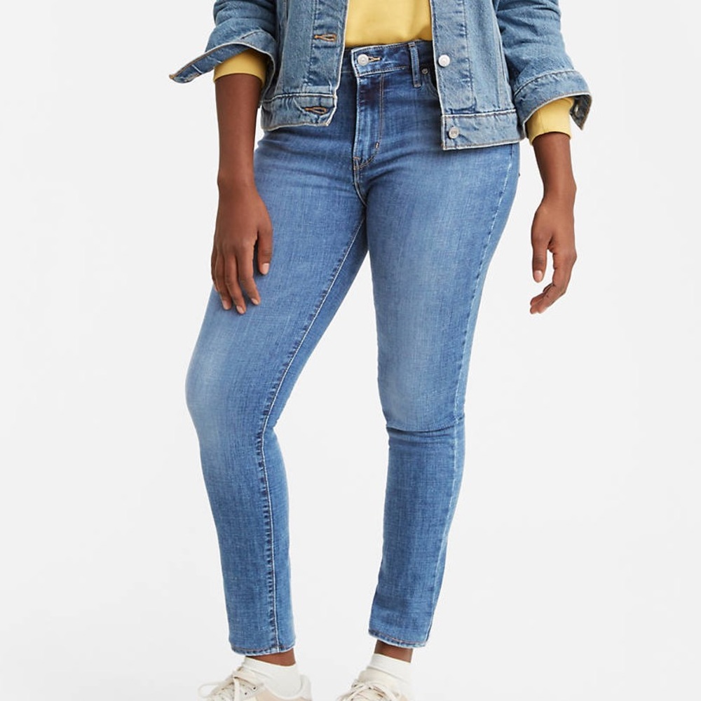 Levi’s 721 High Rise Skinny Jeans